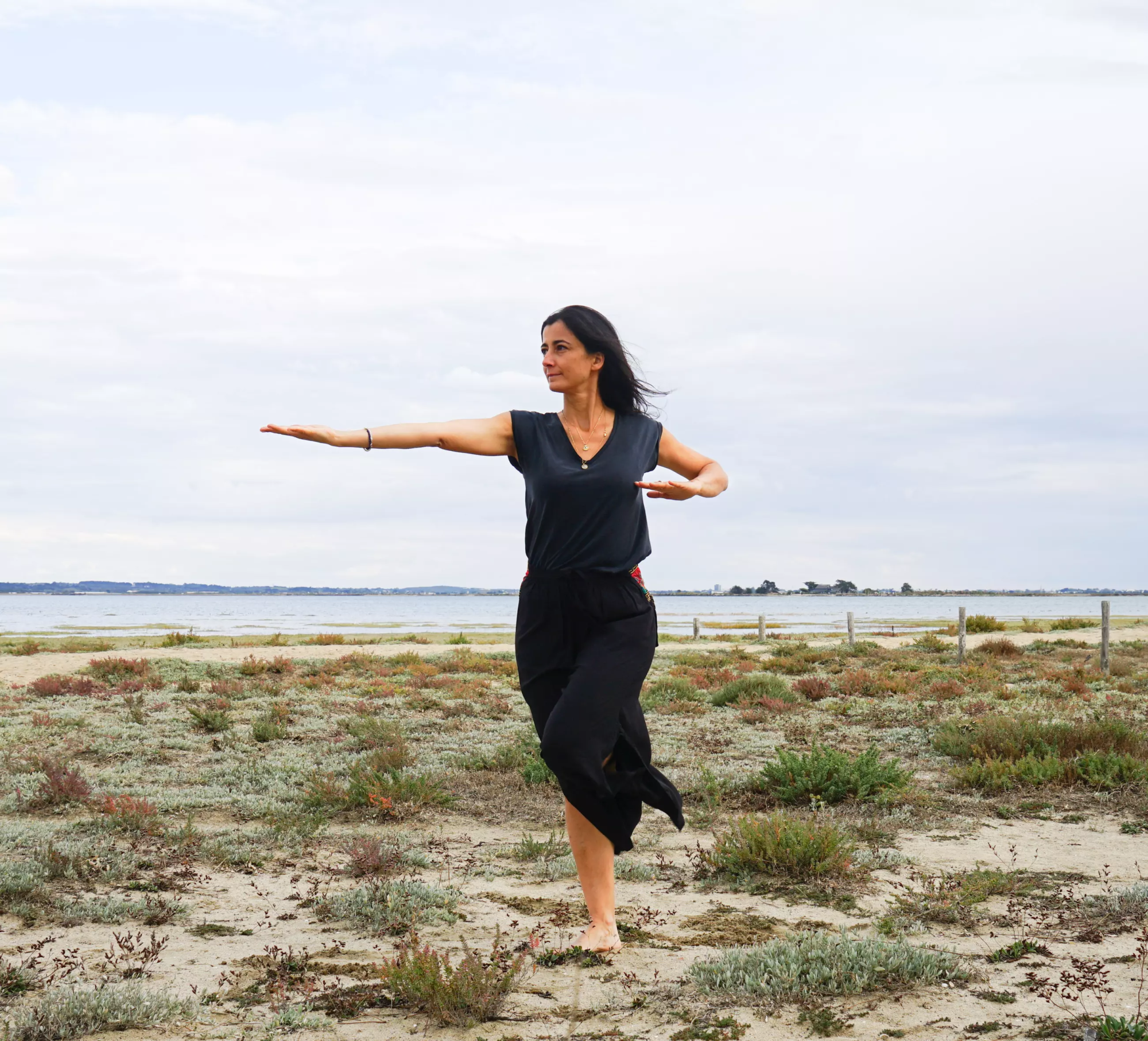 Gwenn en pratique de Qi Gong - Prev page cours de Qi Gong de Tyzen - Cours de Qi Gong a Guerande 1